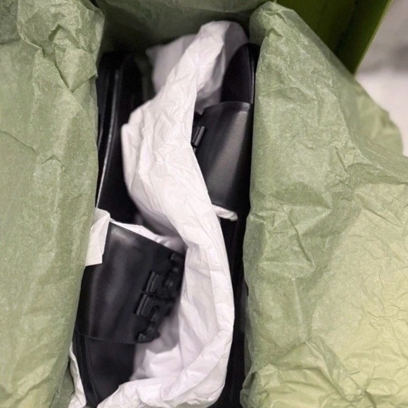 Tory Burch Black Logo Slide Sandals SIZE 5 - Picture 2 of 5